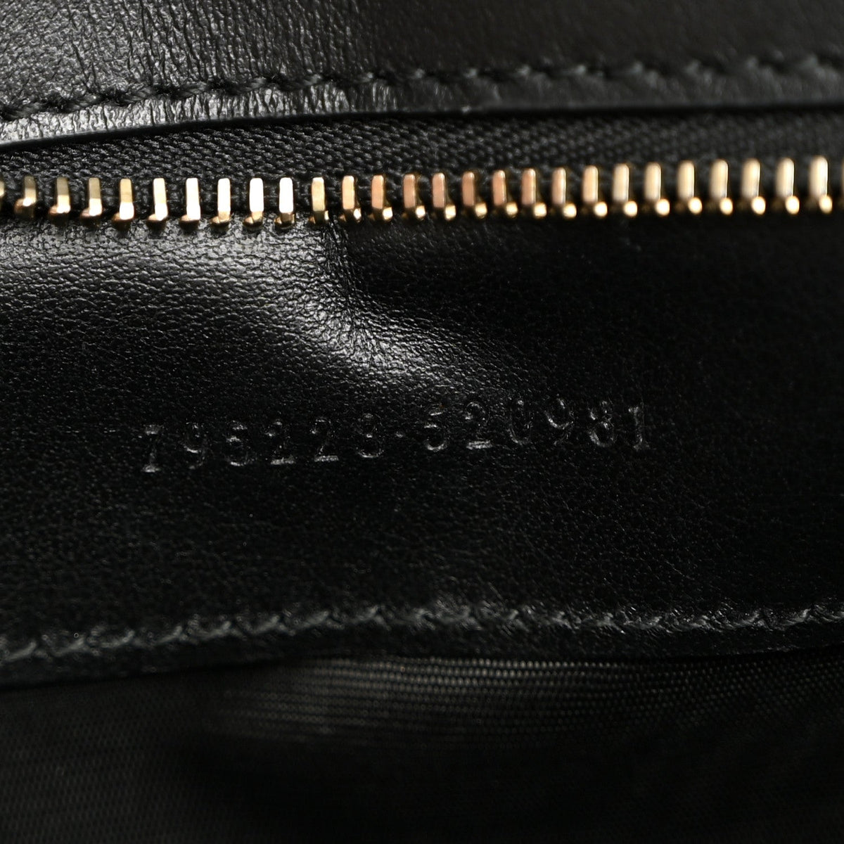 Calfskin Matelasse Small GG Marmont Multi Pocket Shoulder Bag Black