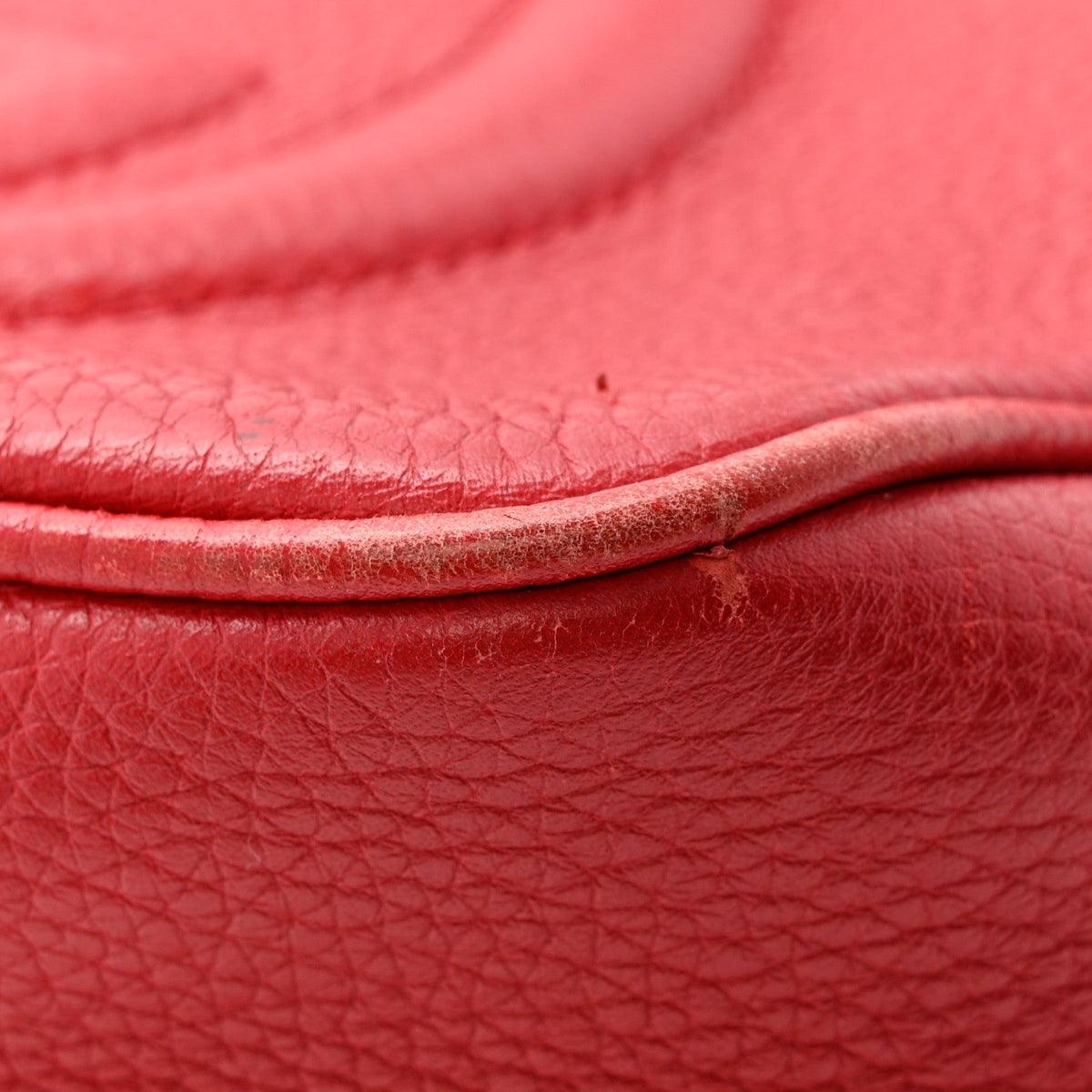 Pebbled Calfskin Small Soho Disco Bag Tabasco Red