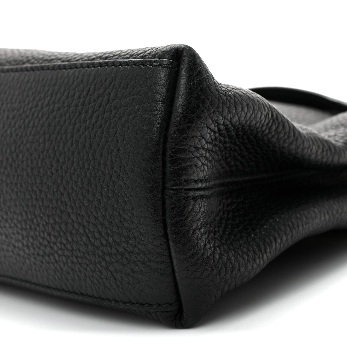 Pebbled Calfskin Small Soho Chain Shoulder Bag Black